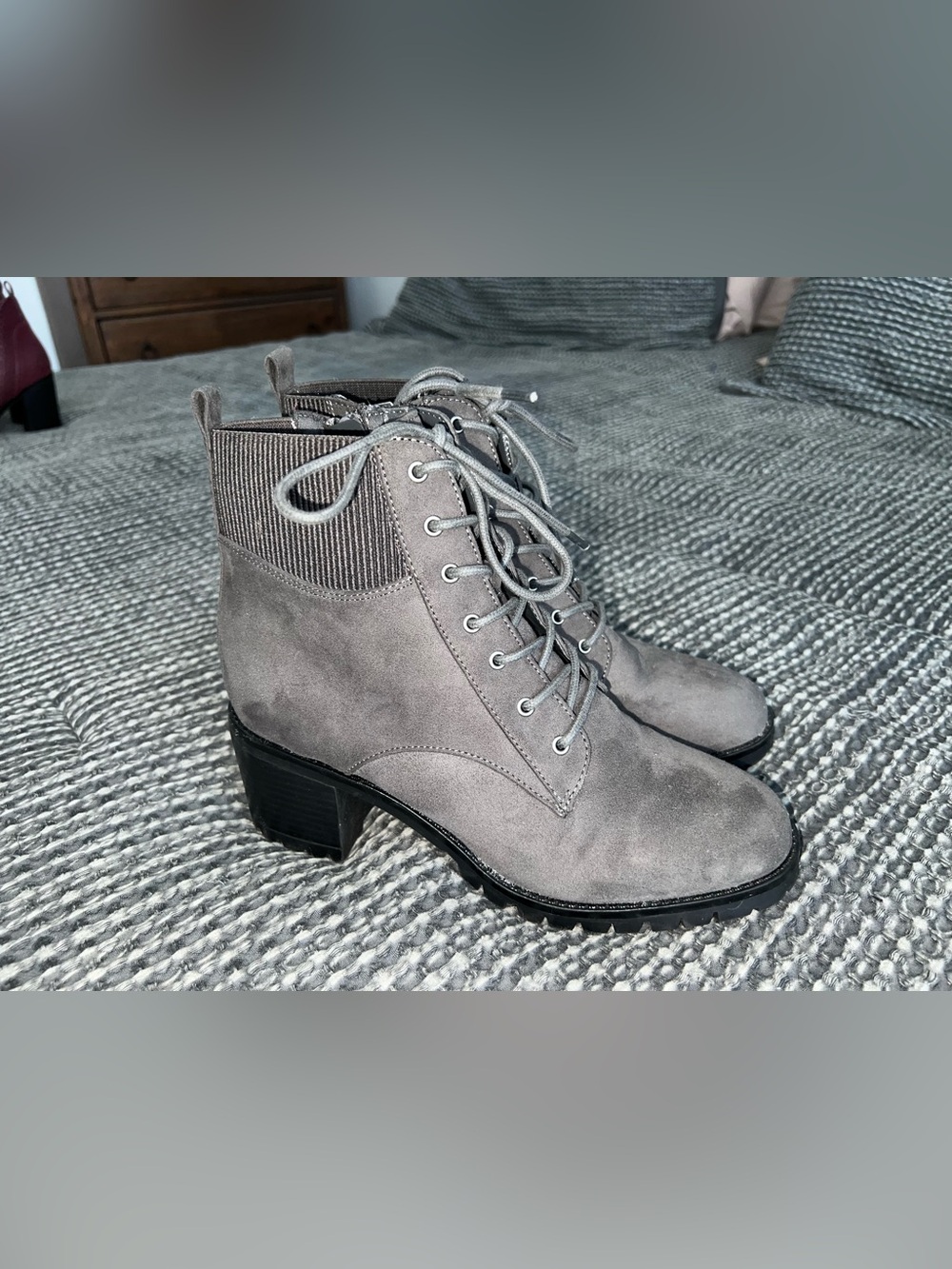 Women’s Gray Suede Lace-Up/Side Zip Block Heel Ankle Boots - Picture 2 of 8